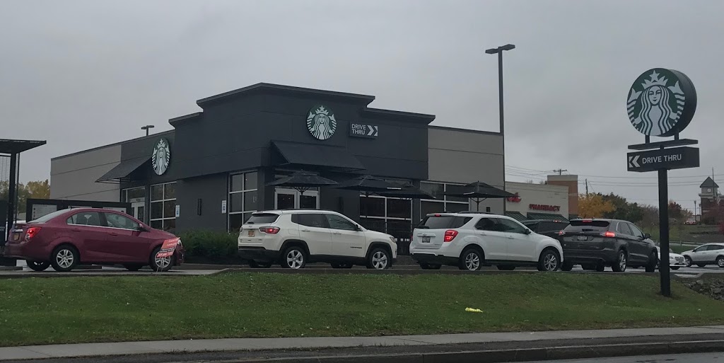 Starbucks | cafe | 160 Grant Ave, Auburn, NY 13021, USA | 3152525533 OR +1 315-252-5533