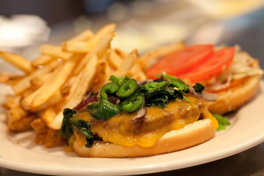 Charlestons Restaurant | restaurant | 2000 S Meridian Ave, Oklahoma City, OK 73108, USA | 4056816686 OR +1 405-681-6686