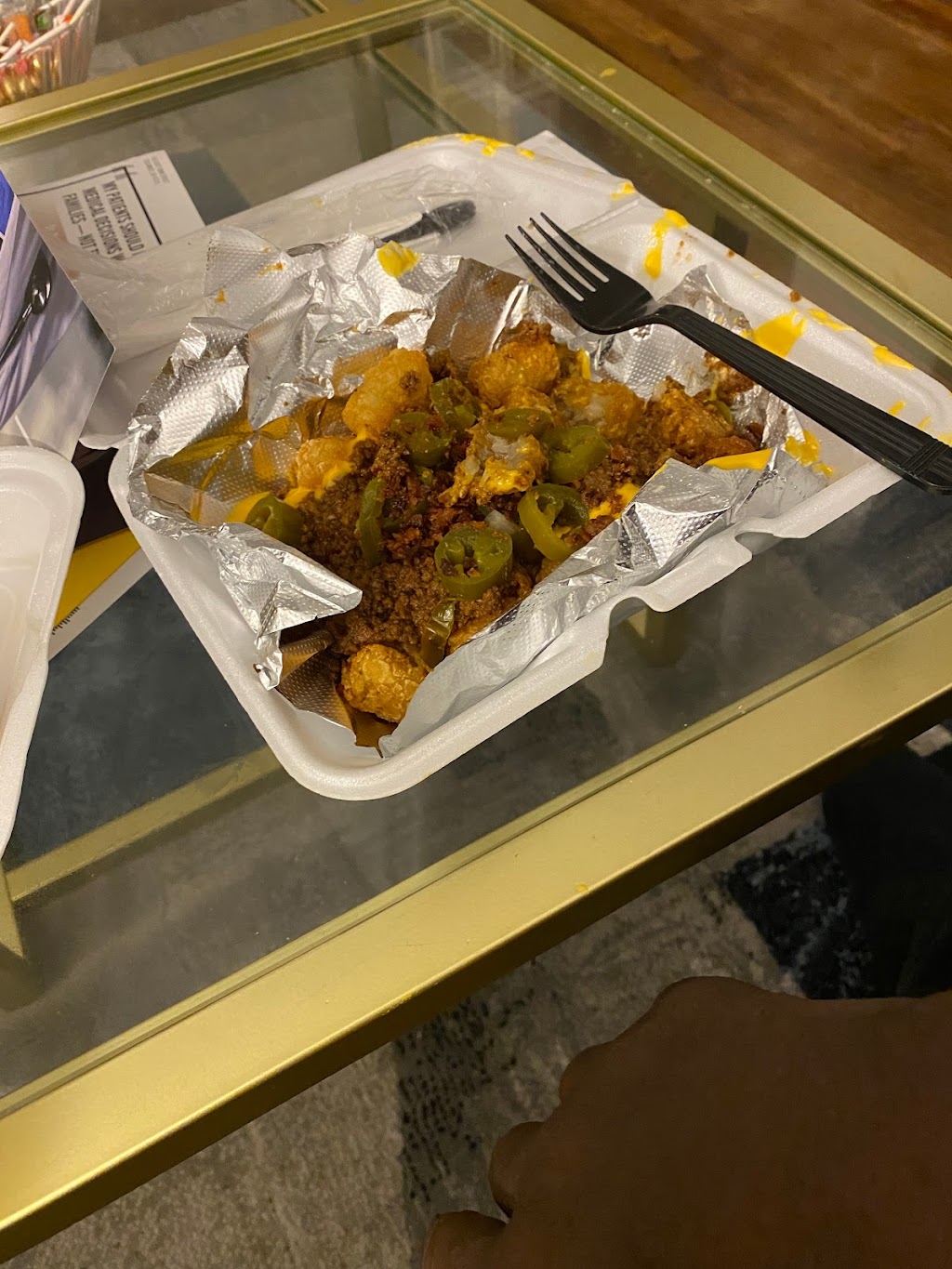 The Village Dog | restaurant | 7321 Broadway Ave, Cleveland, OH 44105, USA | 4405587555 OR +1 440-558-7555