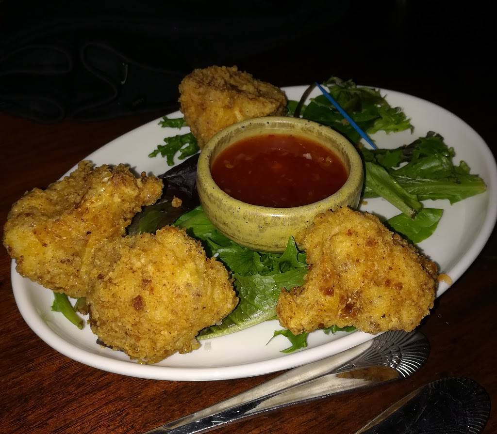 Pig Bar | restaurant | 110 Partition St # 1, Saugerties, NY 12477, USA | 8452466904 OR +1 845-246-6904