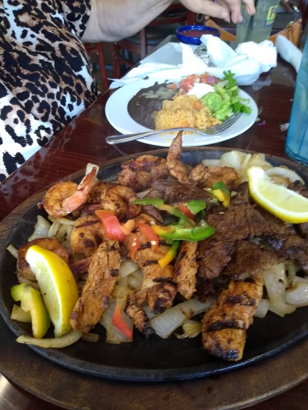 Papis Fajitas | restaurant | N Main St, Zachary, LA 70791, USA | 2255702299 OR +1 225-570-2299