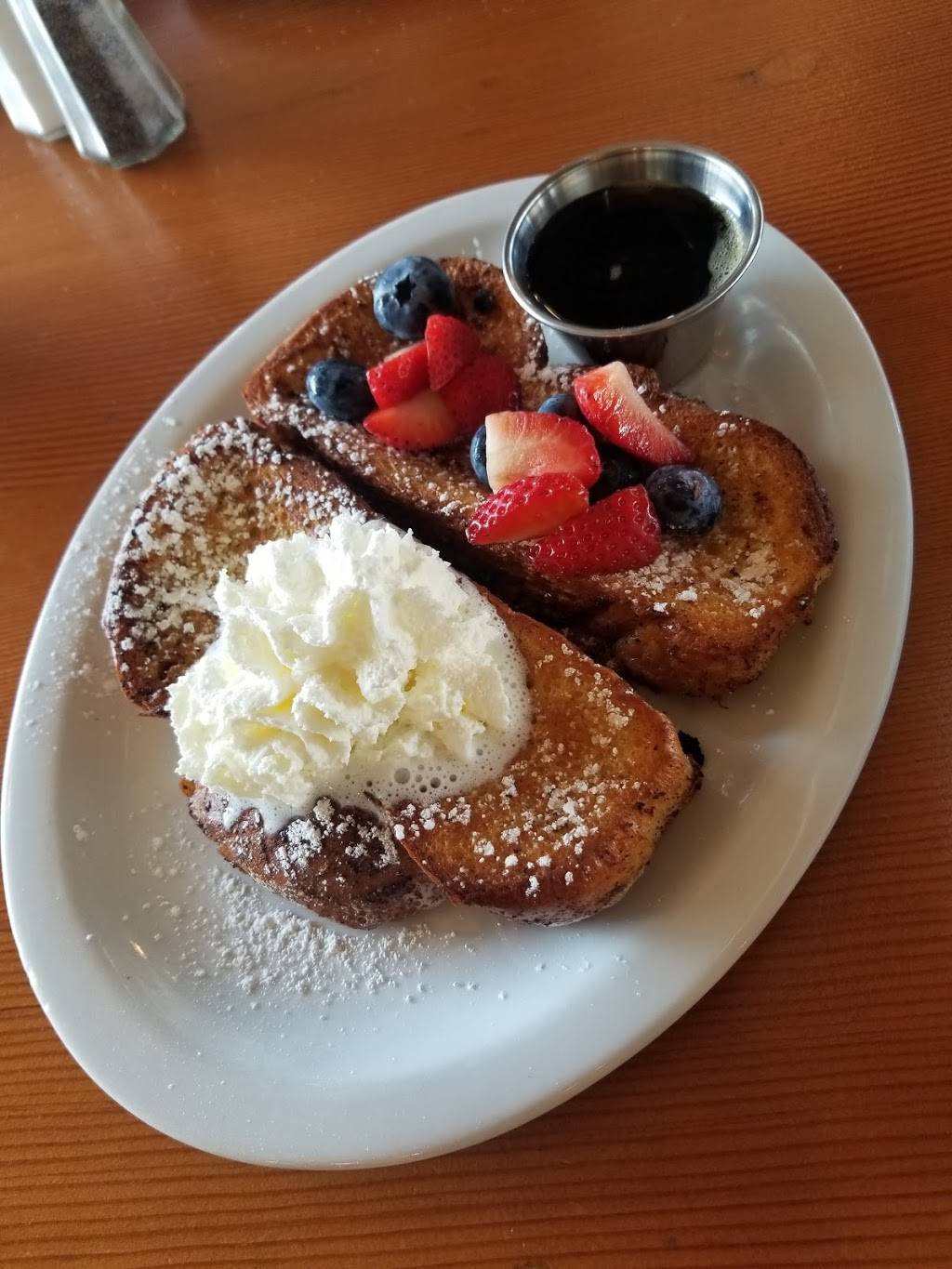 Hunter and Charlies | restaurant | 1050 Vine St, Los Angeles, CA 90038, USA | 3238484790 OR +1 323-848-4790