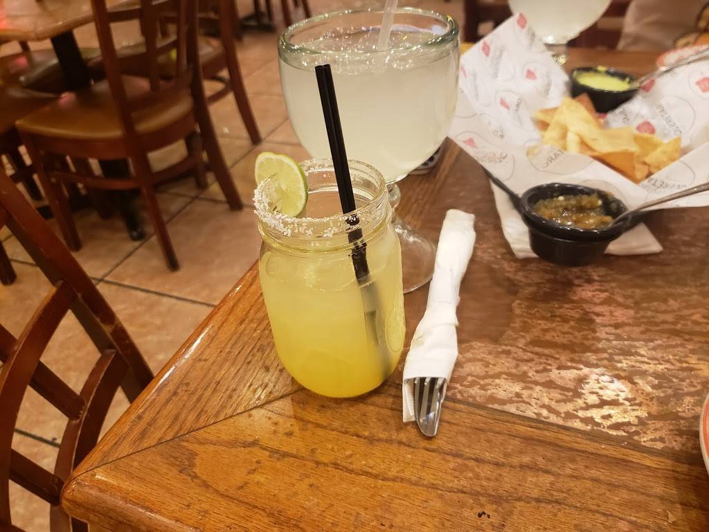 Carnitas Queretaro Mexican Restaurant | restaurant | 1451 N Zaragoza Rd, El Paso, TX 79936, USA | 9159219080 OR +1 915-921-9080