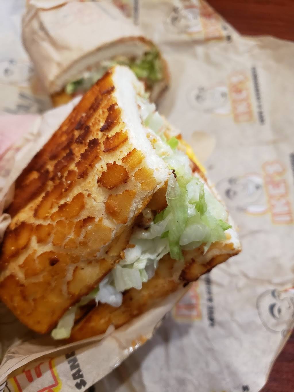 Ikes Love and Sandwiches | restaurant | 4901, 5745 Pacific Coast Hwy, Long Beach, CA 90803, USA | 5624980304 OR +1 562-498-0304