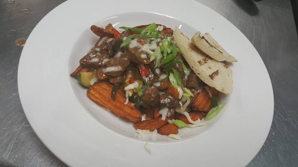 The Iron Grille | restaurant | 604 Water St, Iola, WI 54945, USA | 7154450044 OR +1 715-445-0044