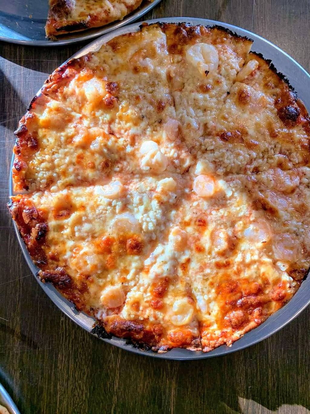 Hoeys Pizza | restaurant | 9 Amvets Ln, Randolph, MA 02368, USA | 7819637171 OR +1 781-963-7171