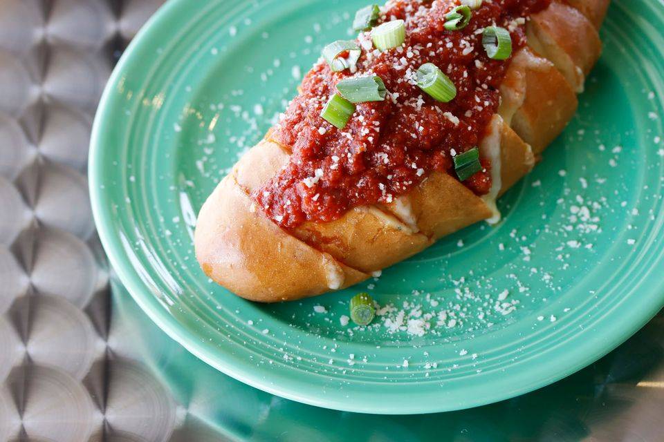 Homegrown Pizza | restaurant | 6325 Elysian Fields Ave, New Orleans, LA 70122, USA | 5046444762 OR +1 504-644-4762