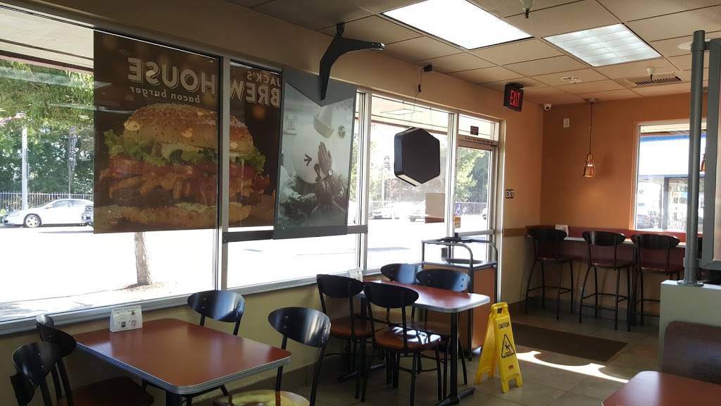 Jack in the Box | restaurant | 901 W Las Tunas Dr, San Gabriel, CA 91776, USA | 6265706131 OR +1 626-570-6131