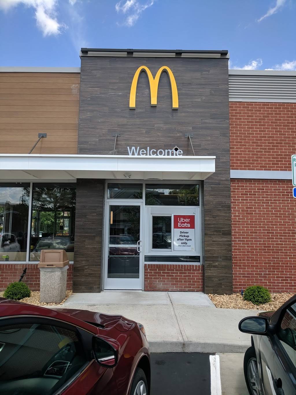McDonalds | cafe | 465 Shrewsbury St, Worcester, MA 01604, USA | 5087579996 OR +1 508-757-9996