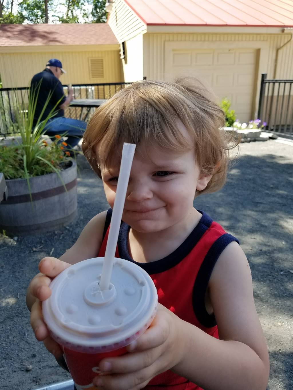 Dairy Queen Grill & Chill | restaurant | 174 State Rd, Kittery, ME 03904, USA | 2074394949 OR +1 207-439-4949