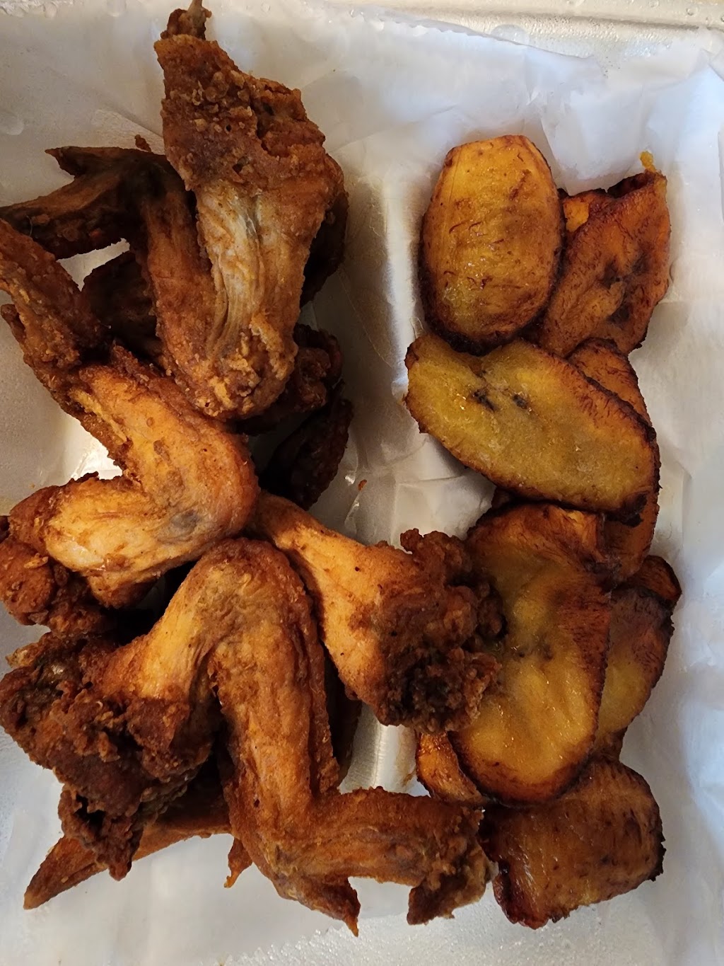 Jerk 76 Jamaican Restaurant | restaurant | 6309 N 76th St, Milwaukee, WI 53218, USA | 4142064616 OR +1 414-206-4616