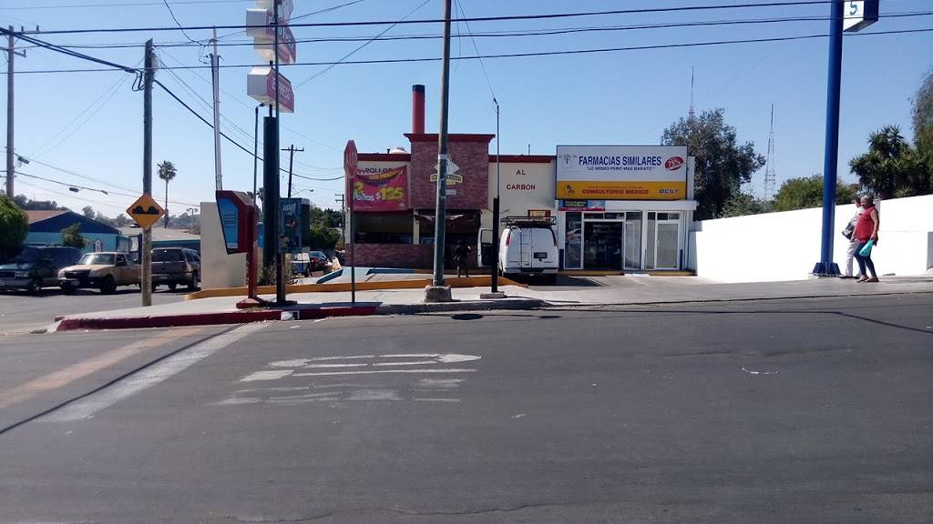 Pollo Feliz | restaurant | Av. Martires de Chicago 622, Obrera 1a. Secc., 22625 Tijuana, B.C., Mexico | 016641172190 OR +52 664 117 2190