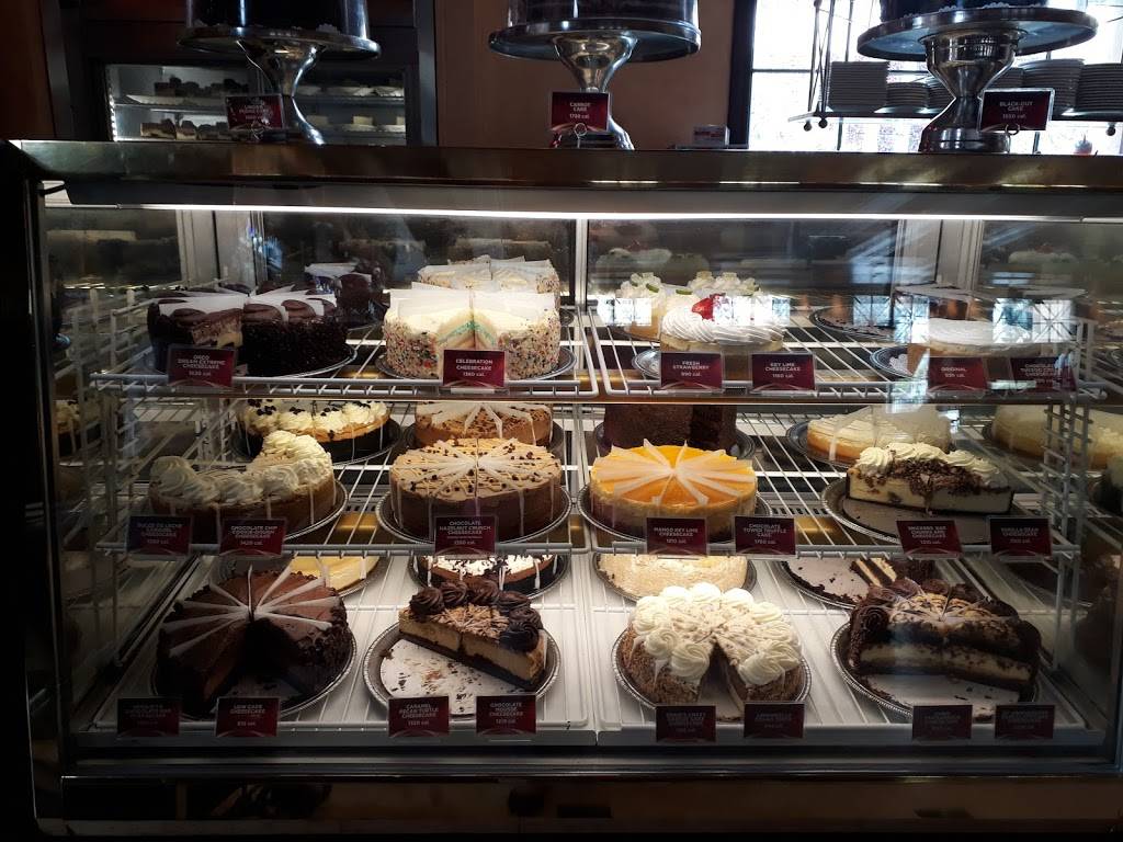 The Cheesecake Factory | restaurant | 7067 Friars Rd, San Diego, CA 92108, USA | 6196832800 OR +1 619-683-2800