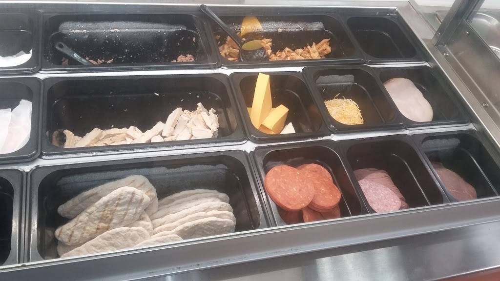 Subway | restaurant | 4141 Dixie Rd Rockwood Mall Store #9, Mississauga, ON L4W 1V5, Canada | 9052385373 OR +1 905-238-5373