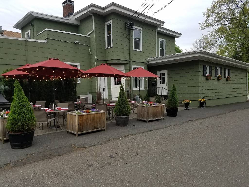 il Ponte Fine Italian & Continental Cuisine | restaurant | 150 Lafayette Ave, Suffern, NY 10901, USA | 8453576600 OR +1 845-357-6600