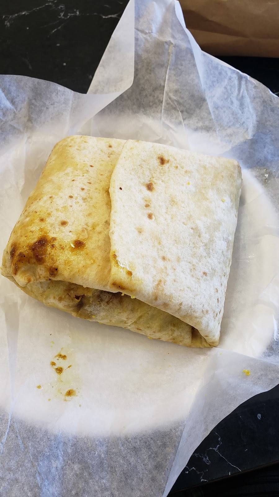 Roti Roti Family Restaurant | restaurant | 979 Albion Rd, Etobicoke, ON M9V 1A6, Canada | 4167459208 OR +1 416-745-9208