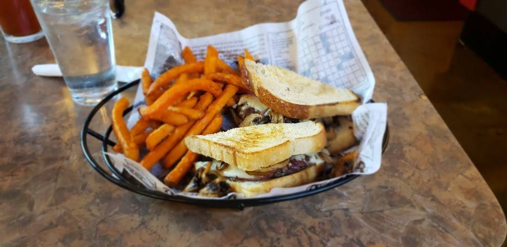 Old Country Inn | restaurant | 41126 Big Bear Blvd, Big Bear Lake, CA 92315, USA | 9098665600 OR +1 909-866-5600