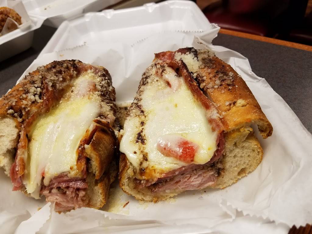 Tonys Italian Delicatessen | restaurant | 16283 TX-105 #9, Montgomery, TX 77356, USA | 9365884800 OR +1 936-588-4800