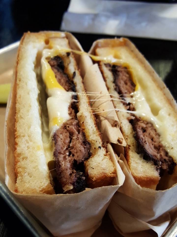 Grater Grilled Cheese | restaurant | 5618 Mission Center Rd, San Diego, CA 92108, USA | 6194589611 OR +1 619-458-9611