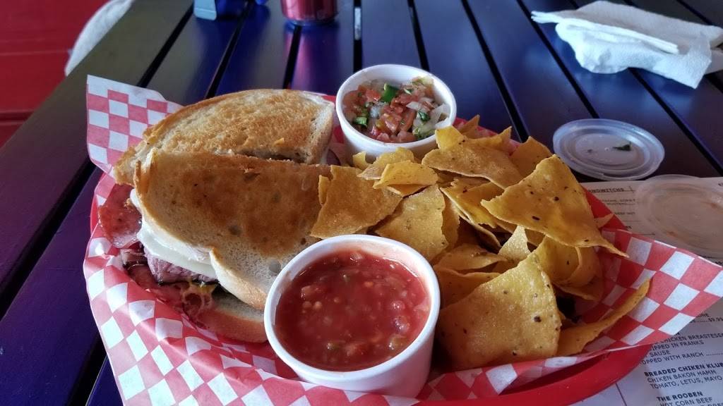 SONNYs SANDWICH EMPORIUM | restaurant | 425 St Clair St, Chatham, ON N7L 3K4, Canada | 5193541777 OR +1 519-354-1777