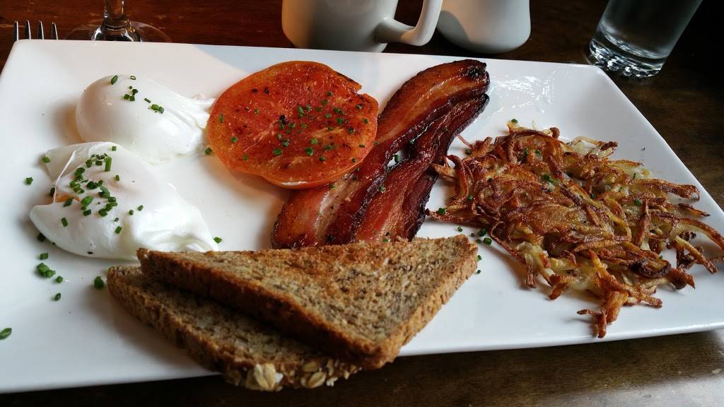 Burger & Barrel | restaurant | 25 W Houston St, New York, NY 10012, USA | 2123347320 OR +1 212-334-7320