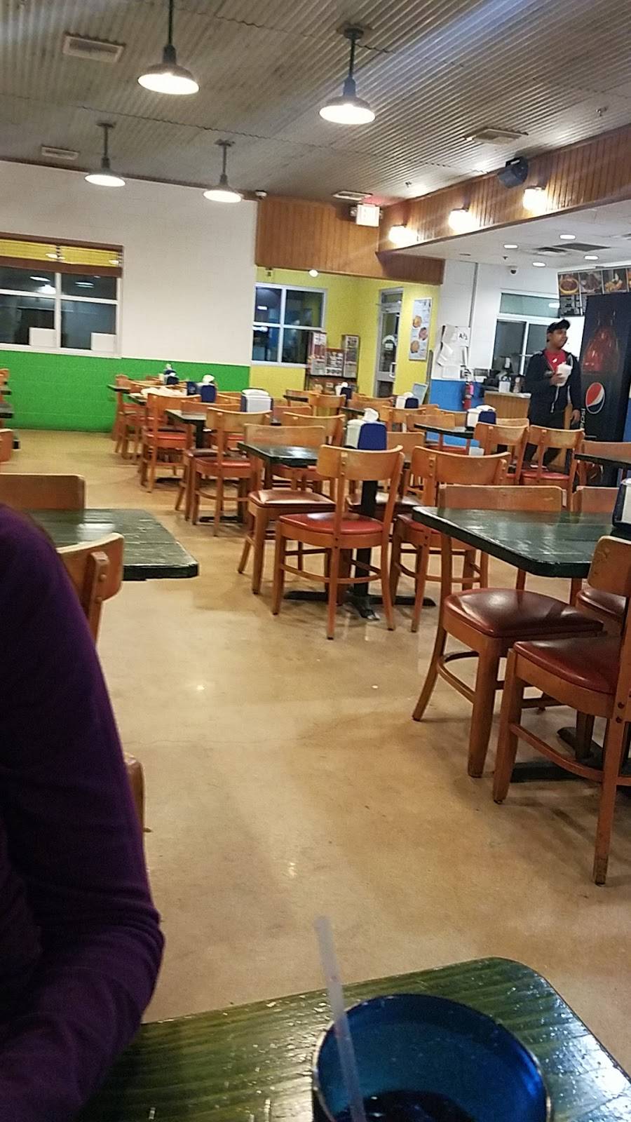 J. Anthonys Seafood Cafe | restaurant | 3702 SE Military Dr, San Antonio, TX 78223, USA | 2105709999 OR +1 210-570-9999