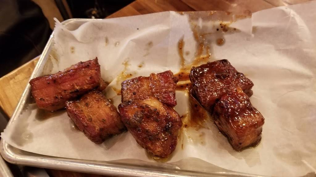 Juicy Lucy BBQ | restaurant | 809 Father Capodanno Blvd, Staten Island, NY 10305, USA | 7189795829 OR +1 718-979-5829