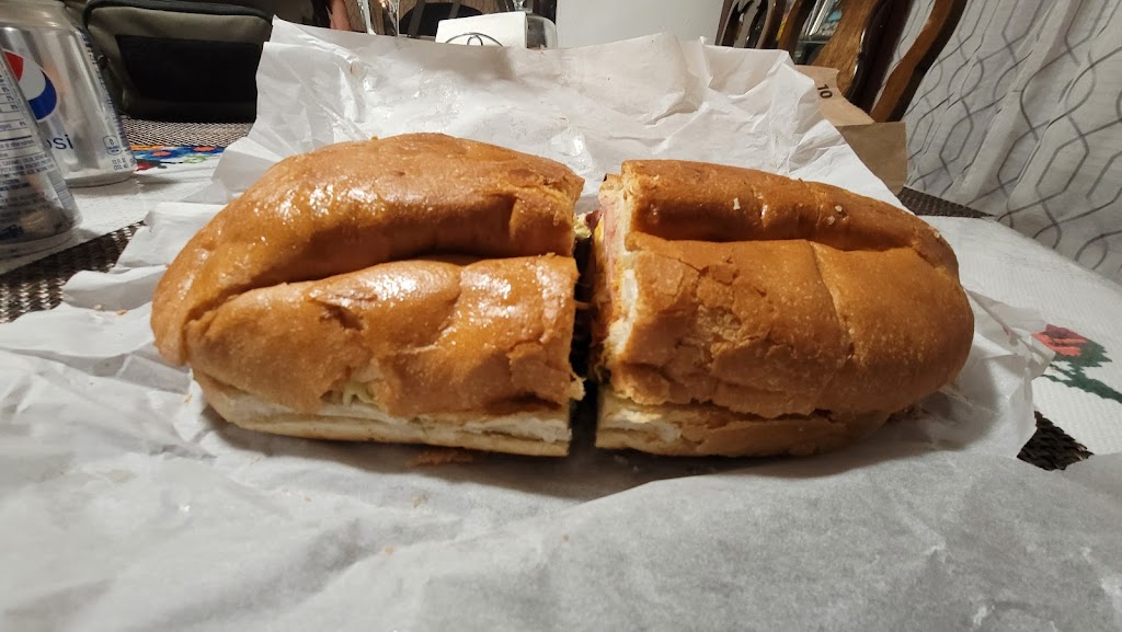 JC King’s Tortas (West Allis) | restaurant | 6200 W Burnham St, West Allis, WI 53219, USA | 4149300089 OR +1 414-930-0089