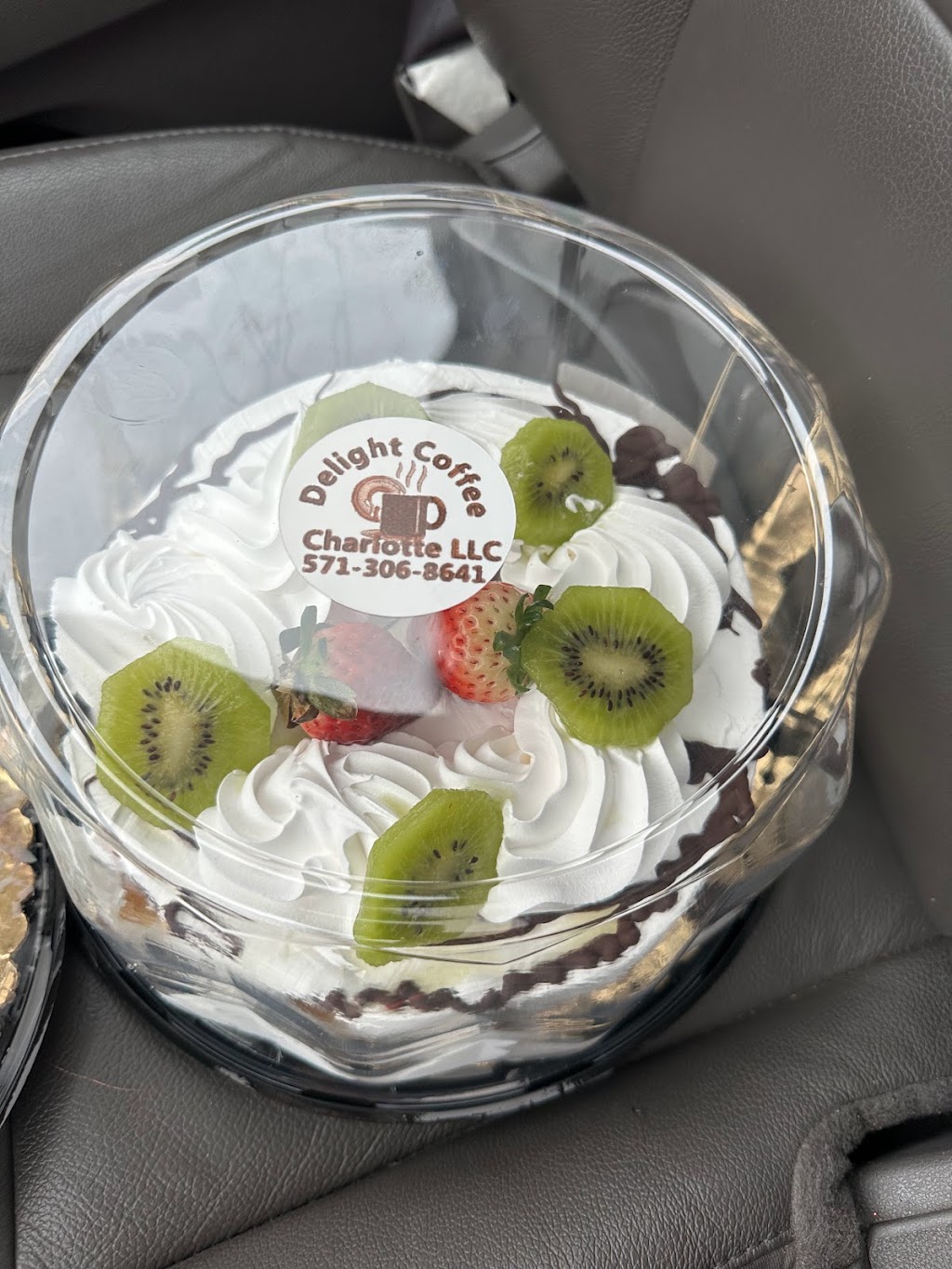 Delight Coffee Charlotte LLC | restaurant | 101 E Holly Ave ste #1, Sterling, VA 20164, USA | 5713068641 OR +1 571-306-8641