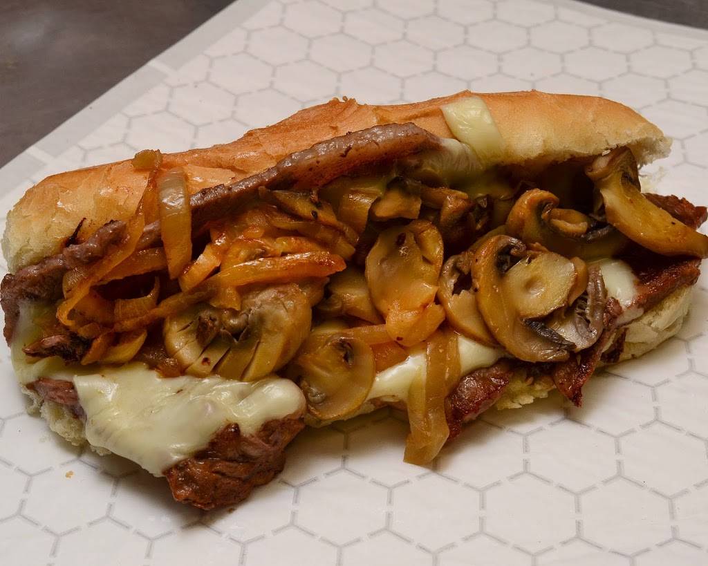 FIREHOUSE HOTDOGS | restaurant | 2000, 39 Putnam Pike, Johnston, RI 02919, USA | 4012319749 OR +1 401-231-9749