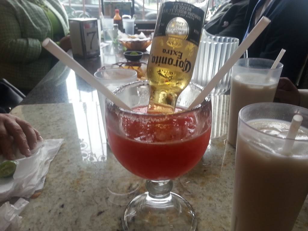 El Azteca (Armitage) | restaurant | 4158 W Armitage Ave, Chicago, IL 60639, USA | 7734861424 OR +1 773-486-1424