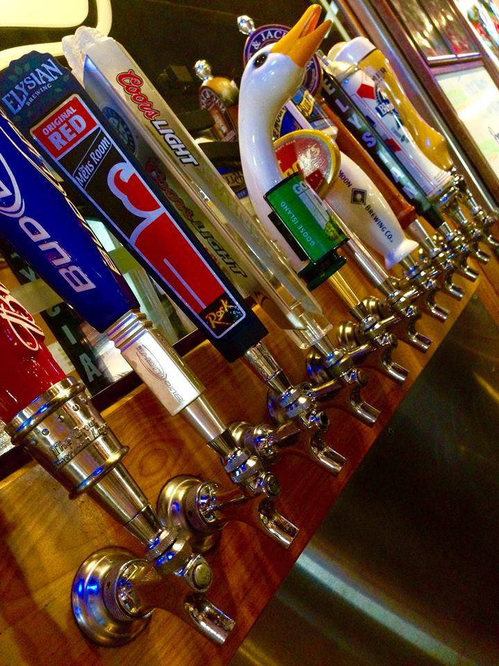 Keg-N-Cue | restaurant | 202 S Lewis St, Monroe, WA 98272, USA | 3607949980 OR +1 360-794-9980