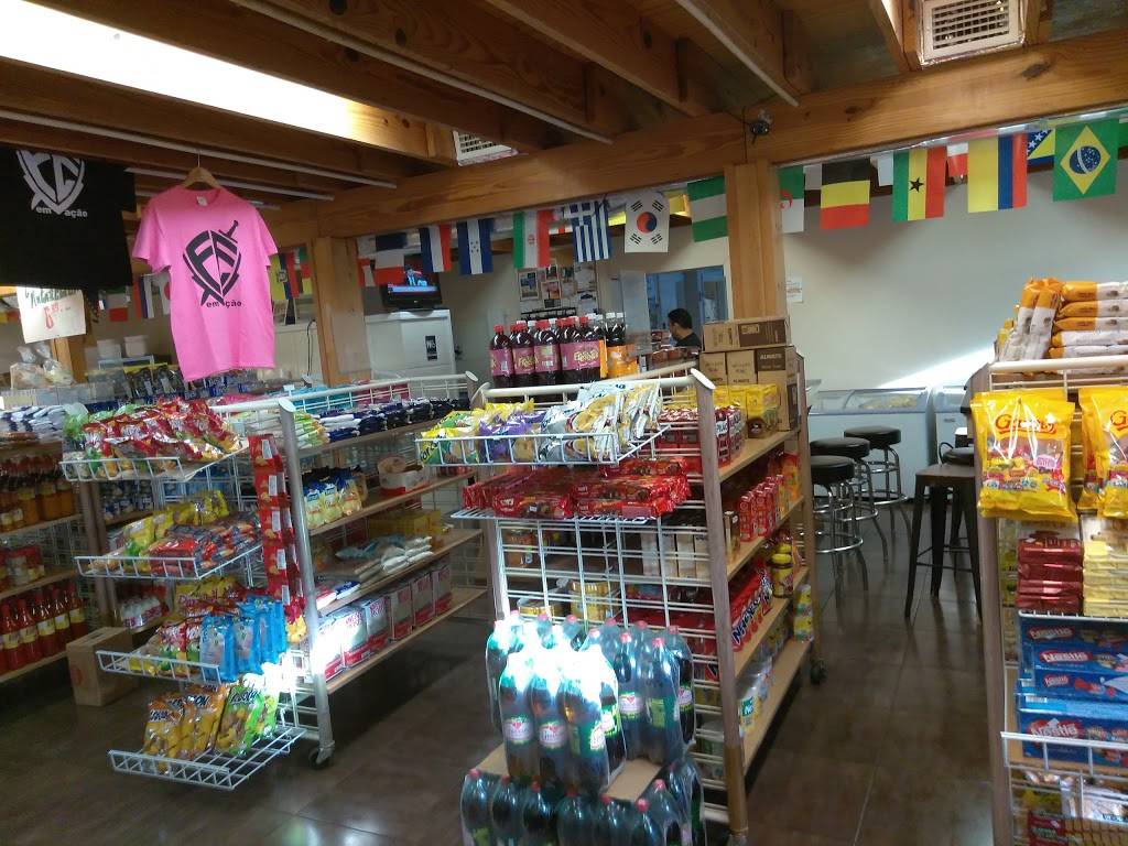 Loja Do Chico | restaurant | 3775 Fowler St, Fort Myers, FL 33901, USA | 2392781322 OR +1 239-278-1322