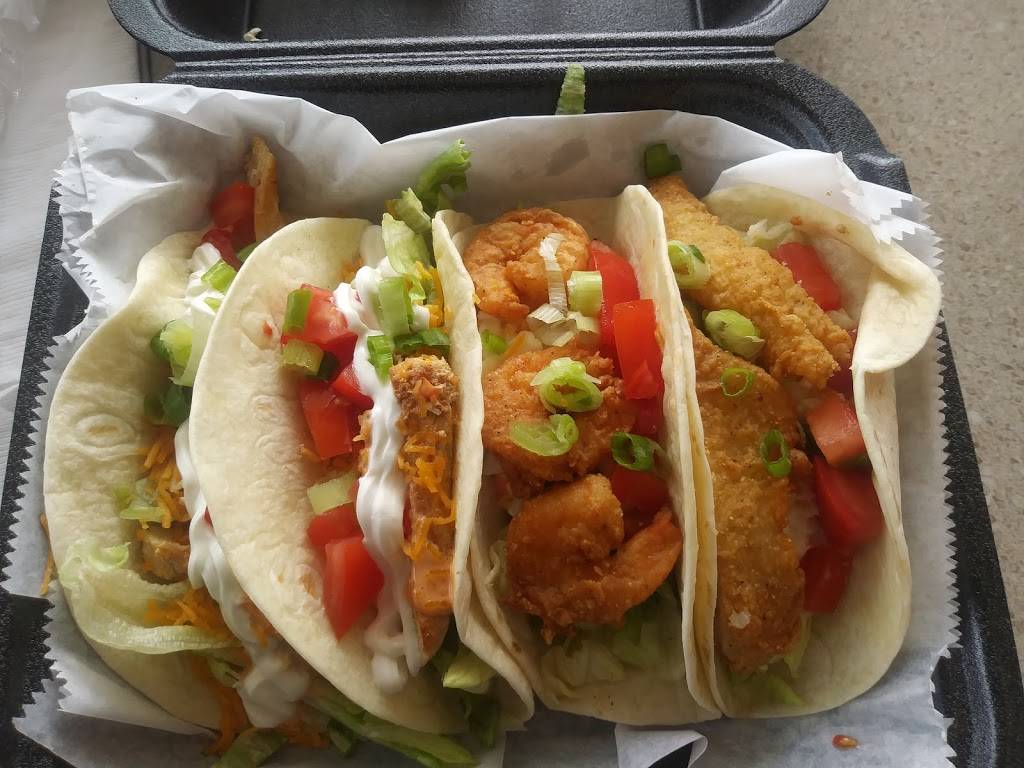 Sea Kings | restaurant | 5523 E 38th St, Indianapolis, IN 46218, USA | 3173841737 OR +1 317-384-1737