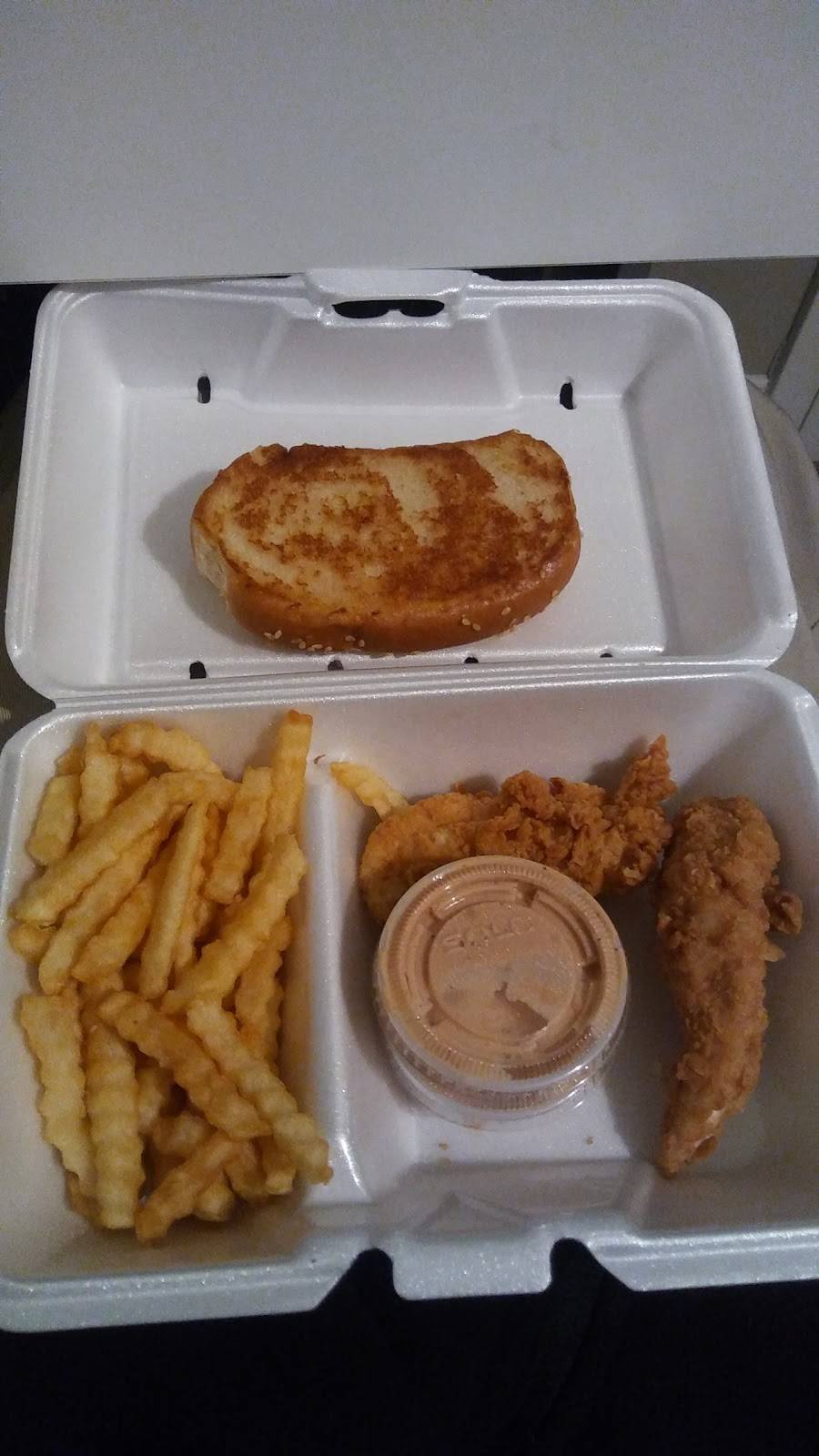Raising Canes Chicken Fingers | meal takeaway | 6513 W Park Blvd, Plano, TX 75093, USA | 9724732019 OR +1 972-473-2019