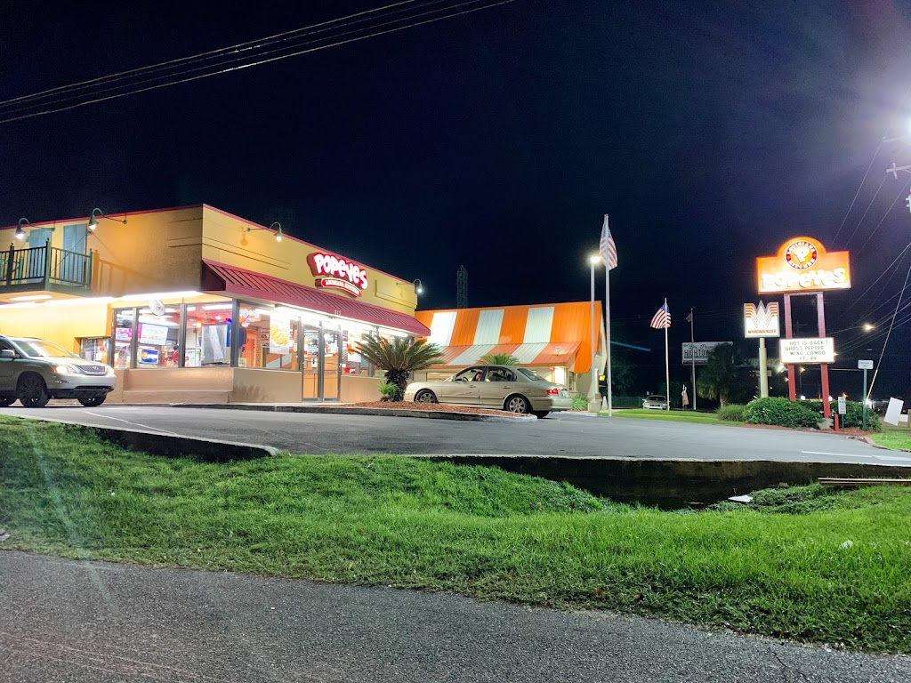 Popeyes Louisiana Kitchen | restaurant | 813 Lake Bradford Rd, Tallahassee, FL 32304, USA | 8505767474 OR +1 850-576-7474