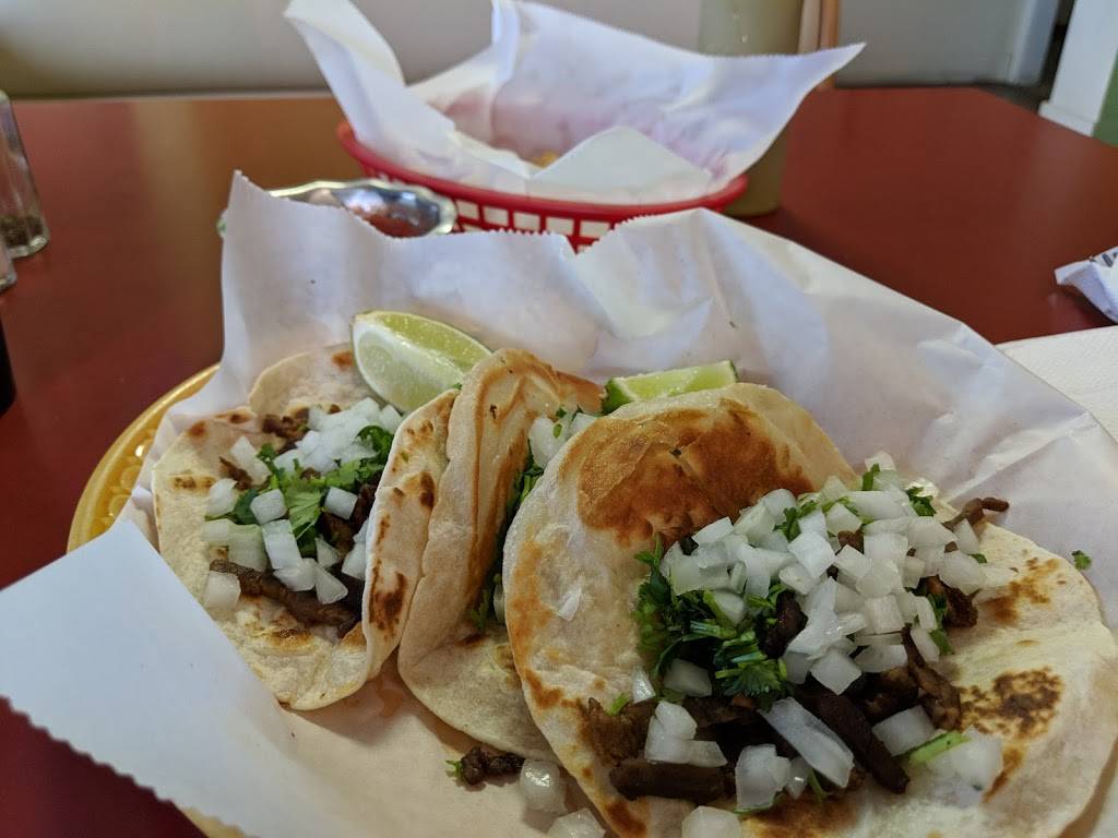 El Pueblo Mexican Grill | restaurant | 724 1st Ave, Silvis, IL 61282, USA | 3097556391 OR +1 309-755-6391