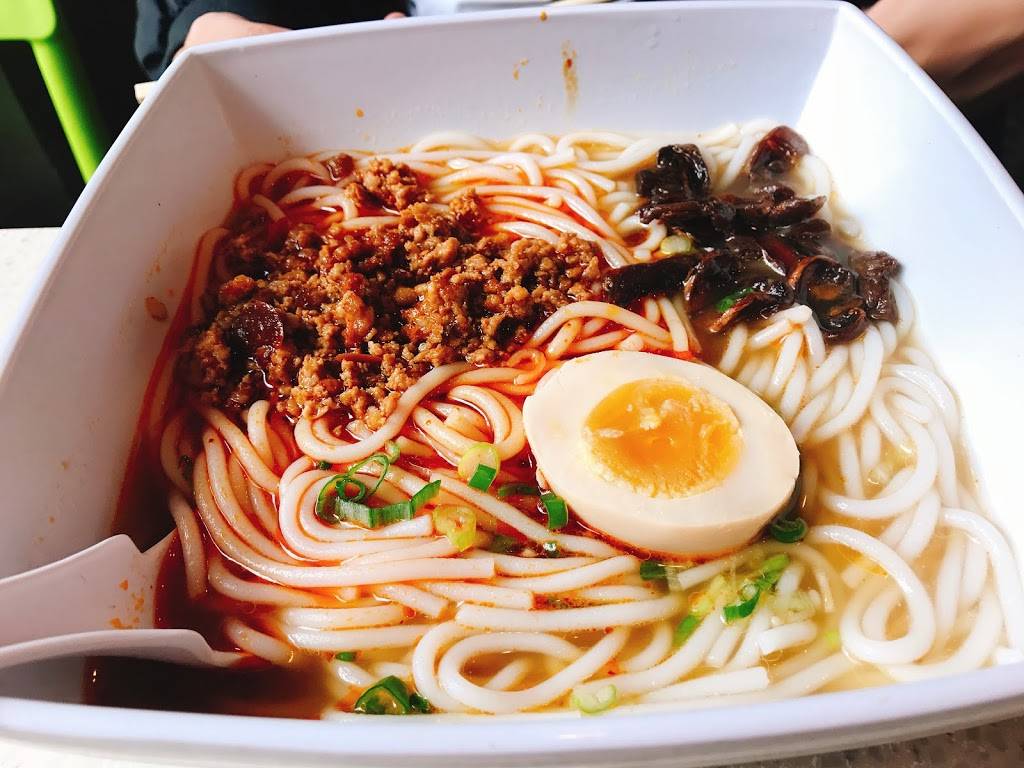 Tangled - Noodles and More | restaurant | 1404 W Wells St, Milwaukee, WI 53233, USA | 4142104294 OR +1 414-210-4294