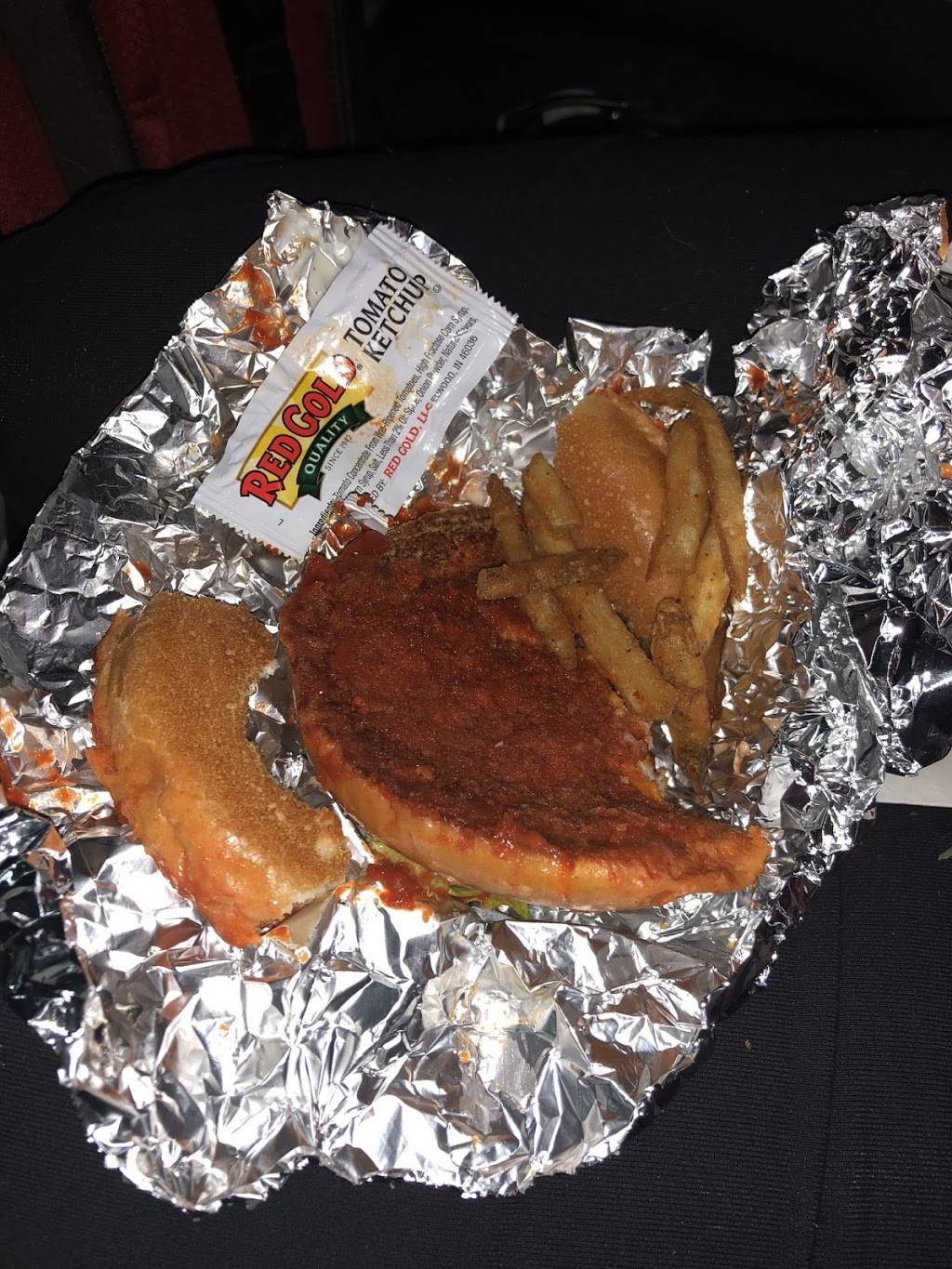 Good Times Burgers & Frozen Custard | restaurant | 8500 W Crestline Ave, Littleton, CO 80123, USA | 3039337733 OR +1 303-933-7733