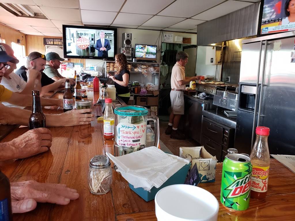 Hinsons Drive-In | restaurant | 2761 Cpcc Ln, Matthews, NC 28105, USA | 7048479506 OR +1 704-847-9506