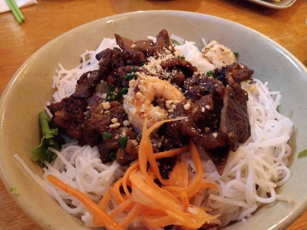 Ben Thanh Restaurant | restaurant | 4200 62nd Ave N # C, Pinellas Park, FL 33781, USA | 7275263051 OR +1 727-526-3051