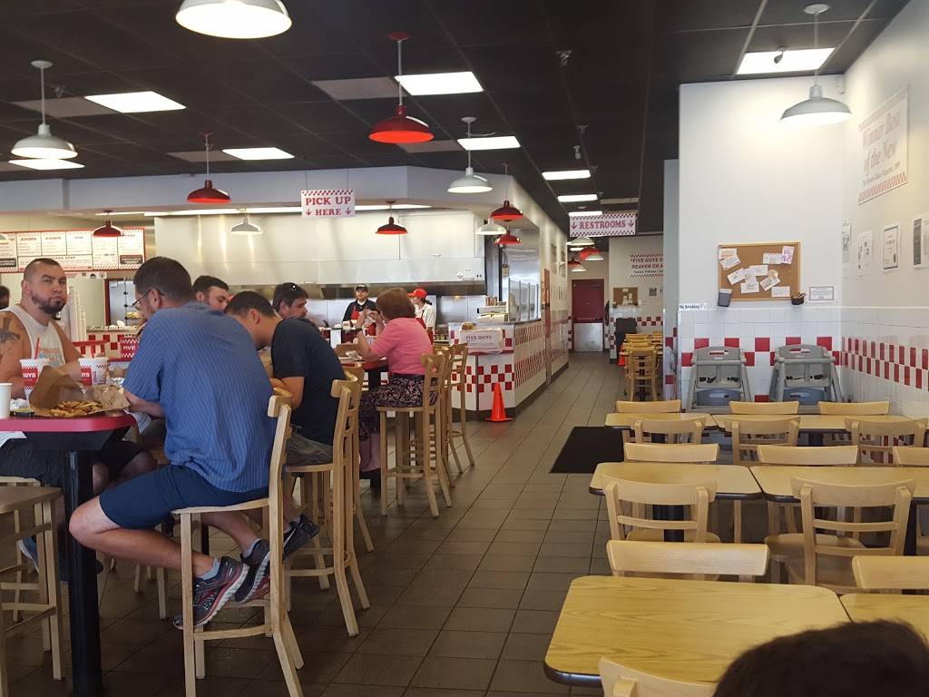Five Guys | meal takeaway | 5402 E Indiana St, Evansville, IN 47715, USA | 8124011773 OR +1 812-401-1773