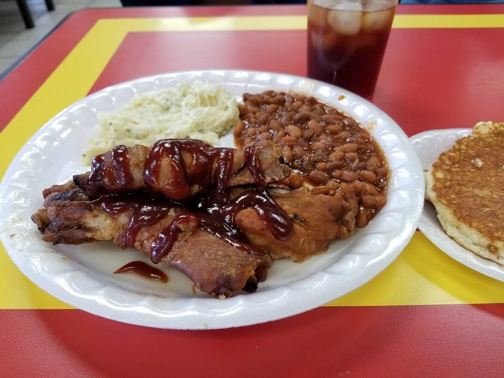 Down Home Bar B Q | restaurant | 999 Bloomfield Rd, Bardstown, KY 40004, USA | 5023490624 OR +1 502-349-0624