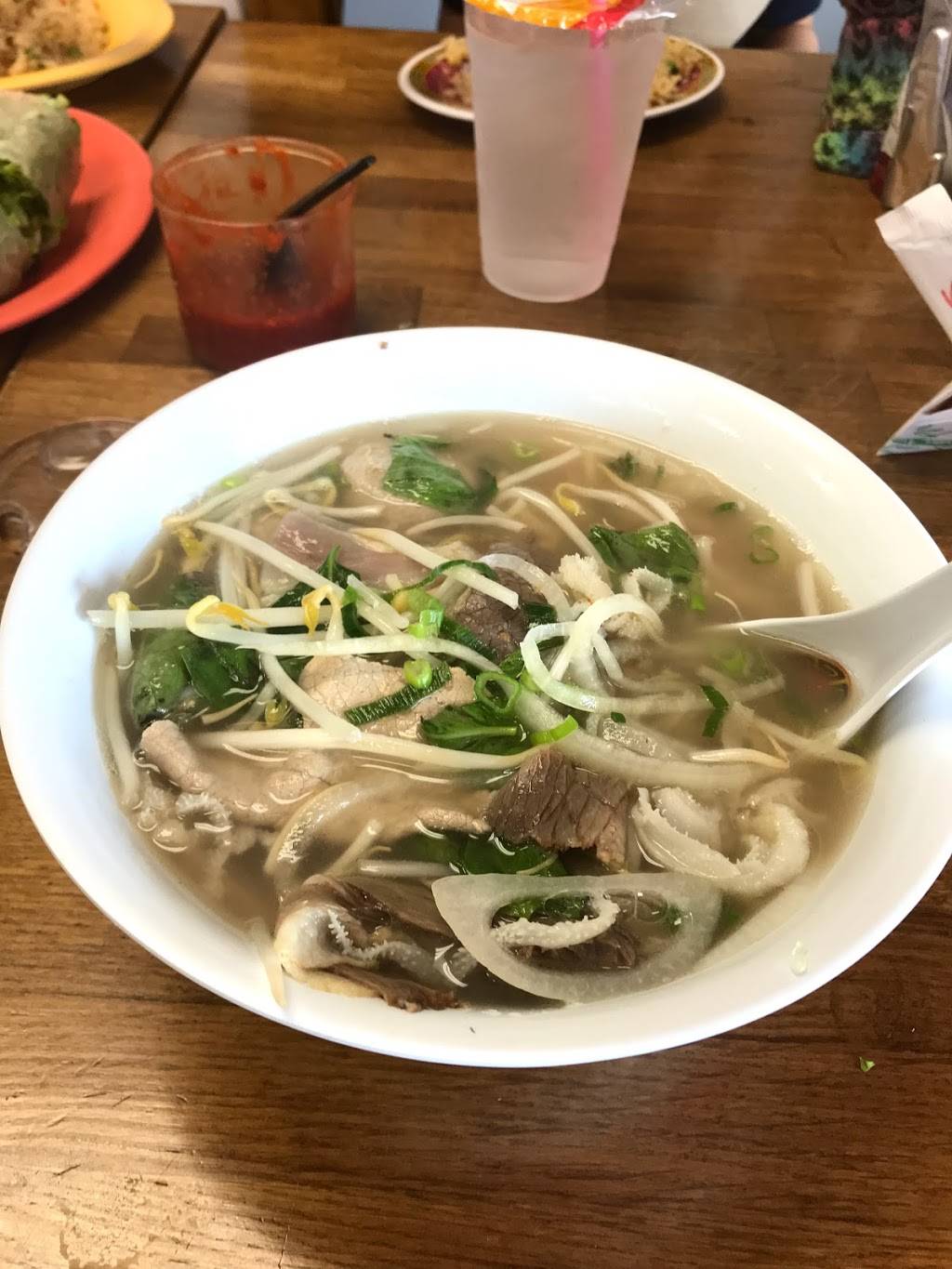 Good Pho You | restaurant | 10648 Balboa Blvd, Granada Hills, CA 91344, USA | 8183607500 OR +1 818-360-7500