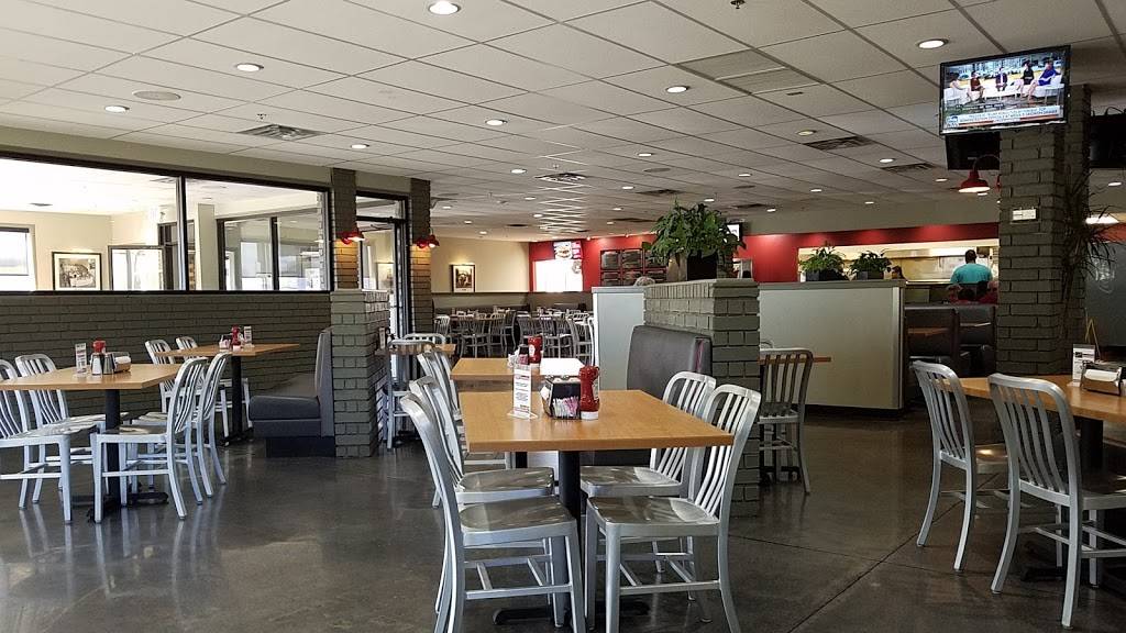 Johnnies Charcoal Broiler | restaurant | 421 W Interstate 240 Service Rd, Oklahoma City, OK 73139, USA | 4056344681 OR +1 405-634-4681