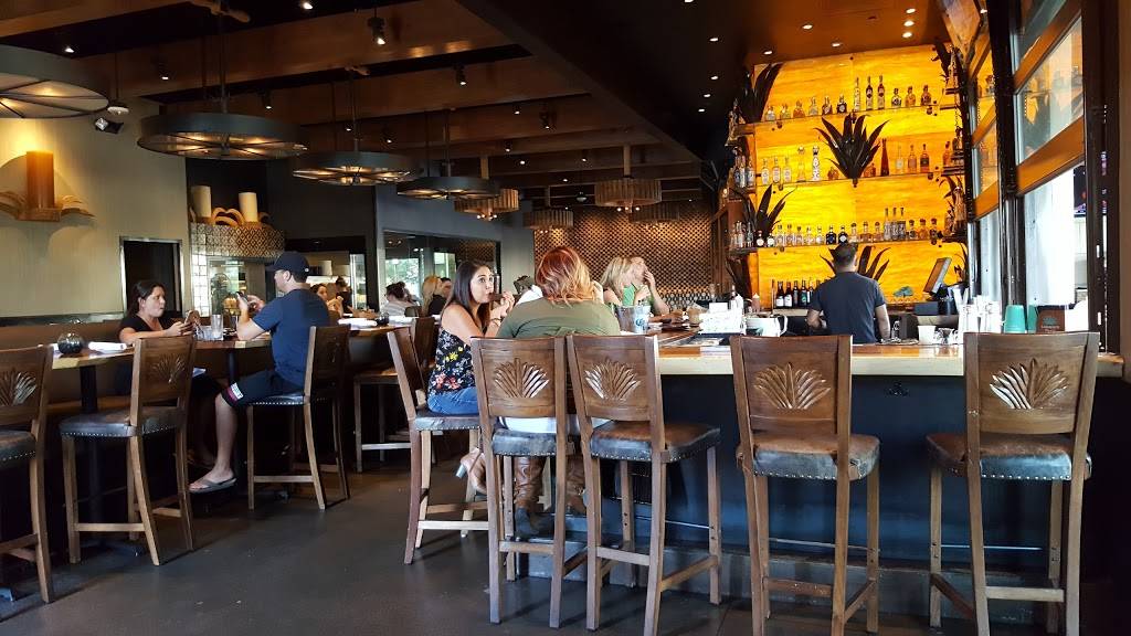 solita Tacos & Margaritas Huntington Beach | restaurant | 7631 Edinger Ave #1508, Huntington Beach, CA 92647, USA | 7148942792 OR +1 714-894-2792