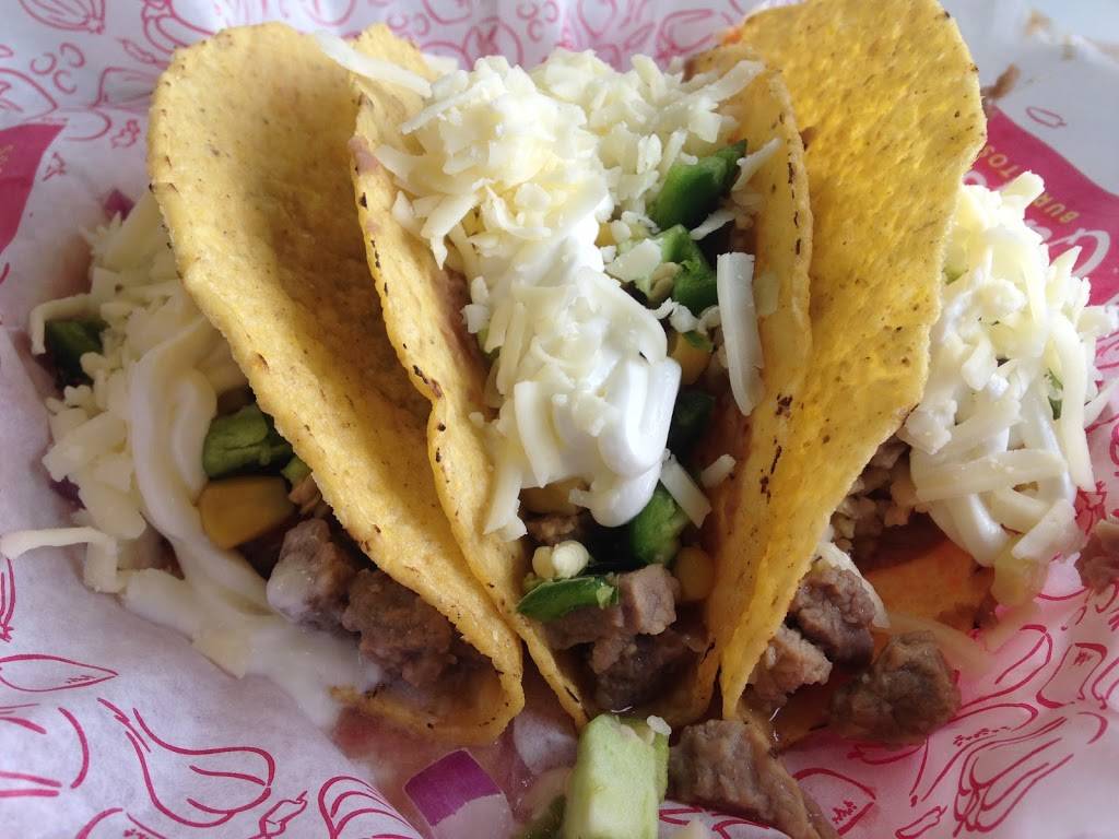 Quesada Burritos & Tacos | restaurant | 301 Fruitland Rd #1a, Stoney Creek, ON L8E 5L6, Canada | 2896561122 OR +1 289-656-1122