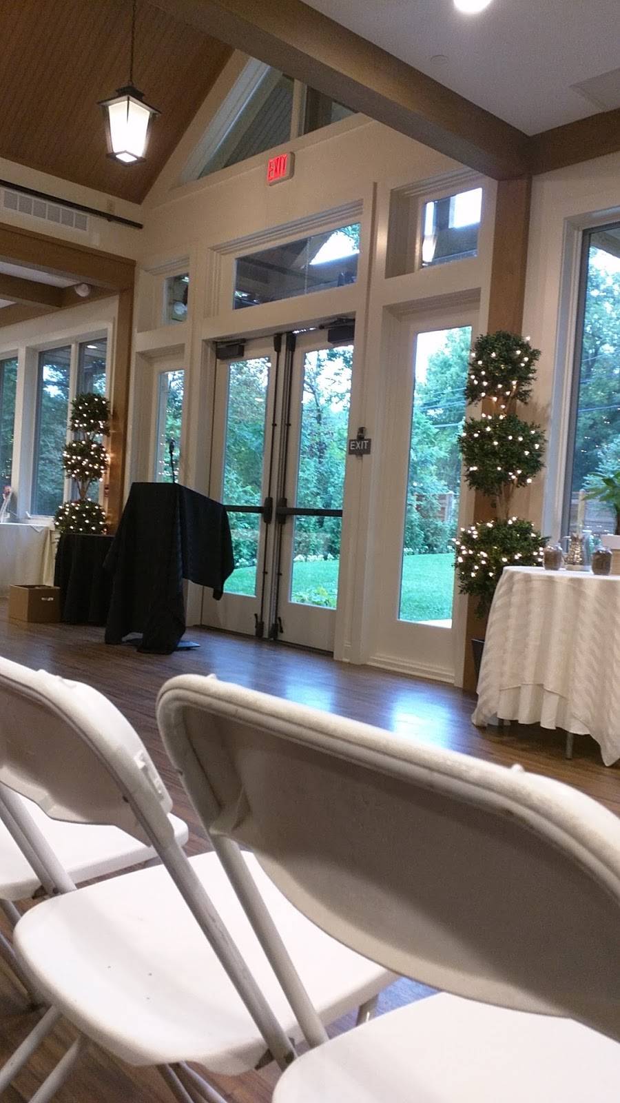 The Farmhouse at Peoples Light | restaurant | 39 Conestoga Rd, Malvern, PA 19355, USA | 6106471631156 OR +1 610-647-1631 ext. 156