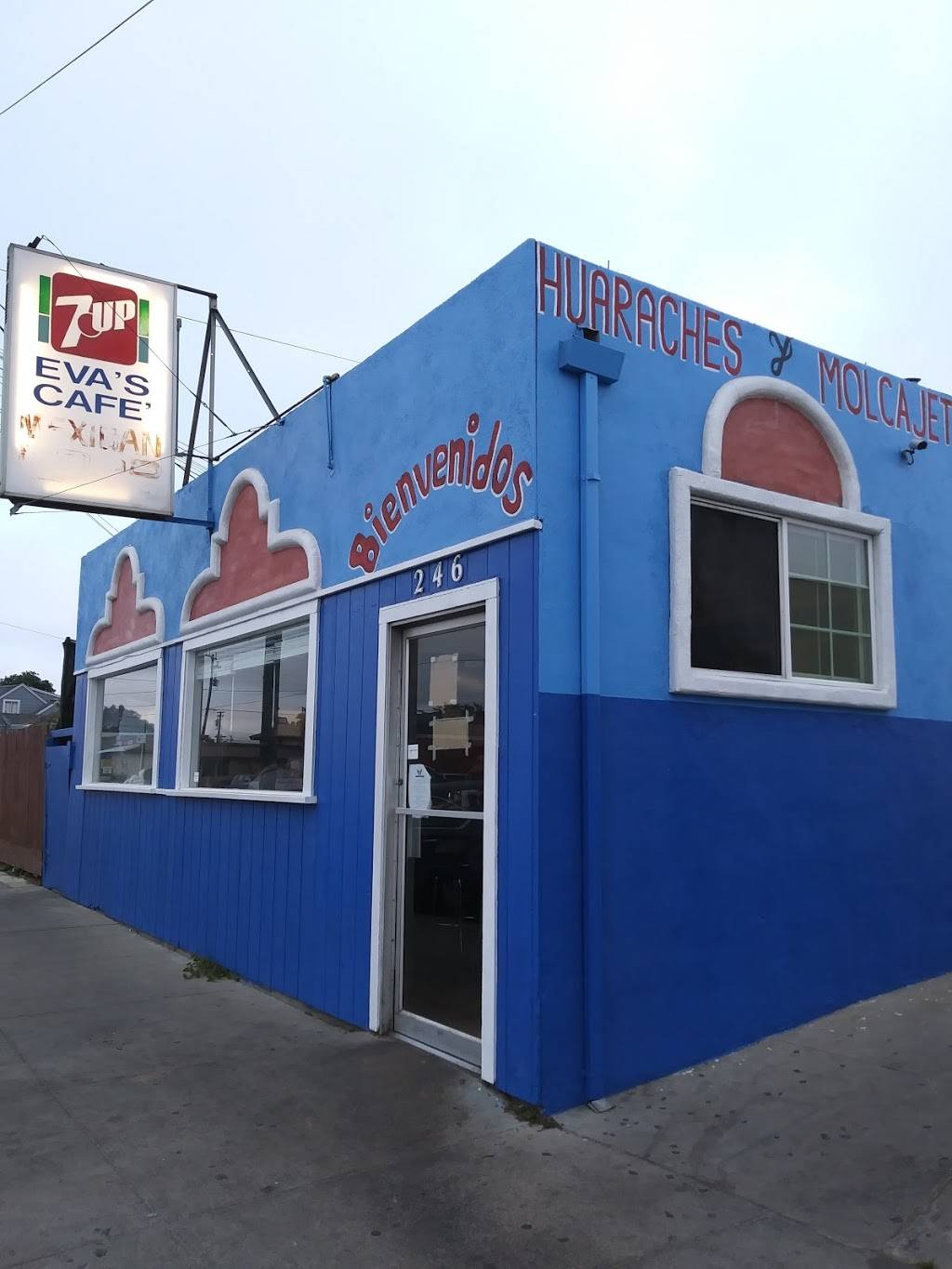 Evas Cafe | restaurant | 246 Williams Rd, Salinas, CA 93905, USA | 8319988820 OR +1 831-998-8820