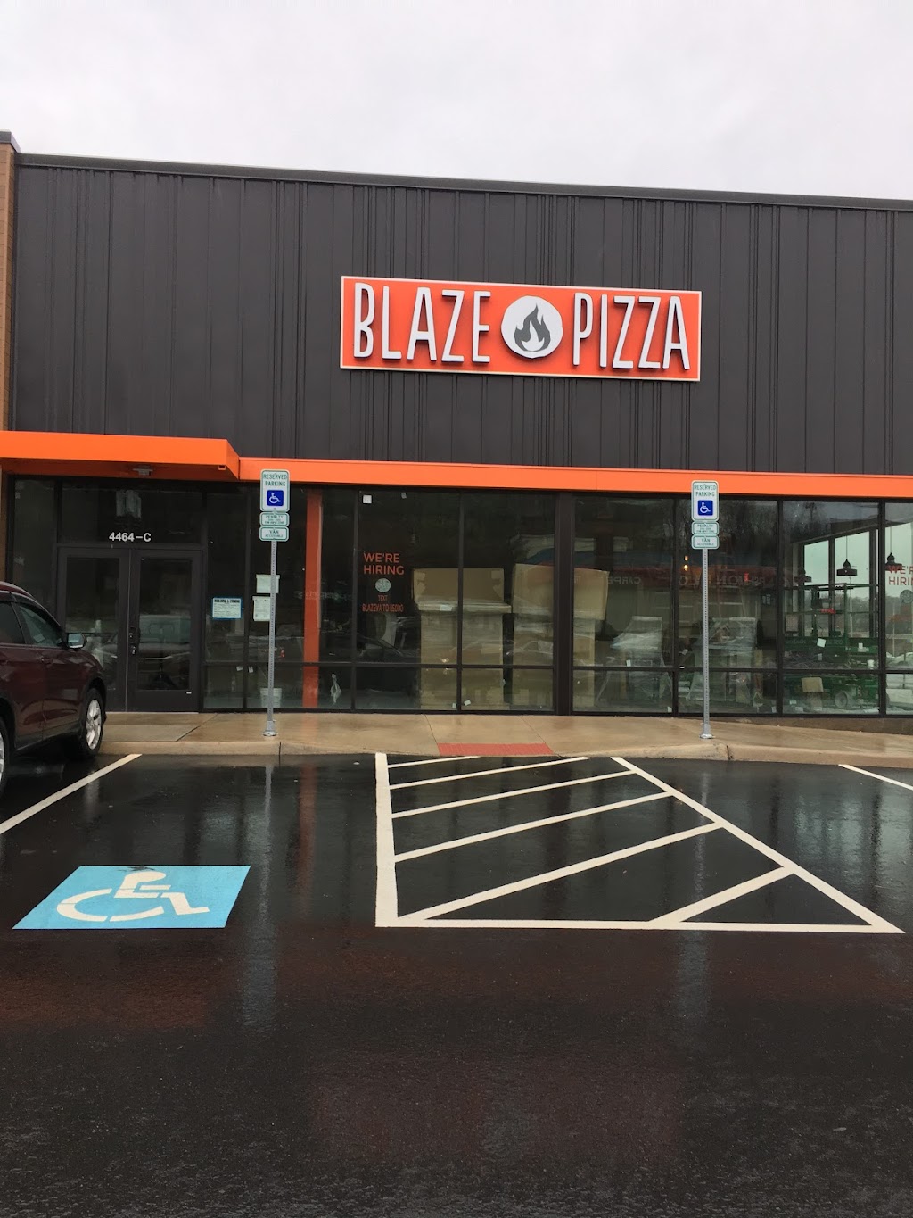 Blaze Pizza | restaurant | 4464 Electric Rd Suite C, Roanoke, VA 24018, USA | 5406551917 OR +1 540-655-1917